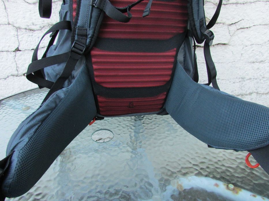 Туристическа раница Mountain Warehouse Inca Extreme 80L