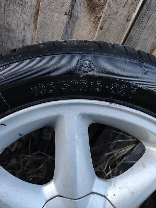 Продам диски с резиной