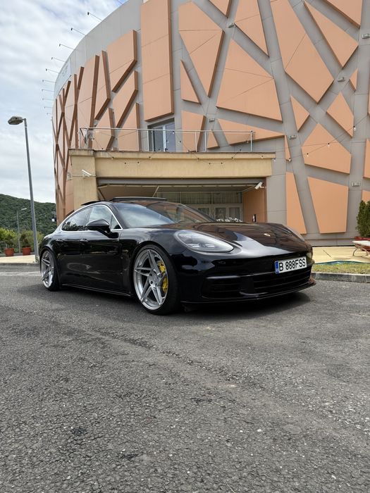 Porsche Panamera 4s
