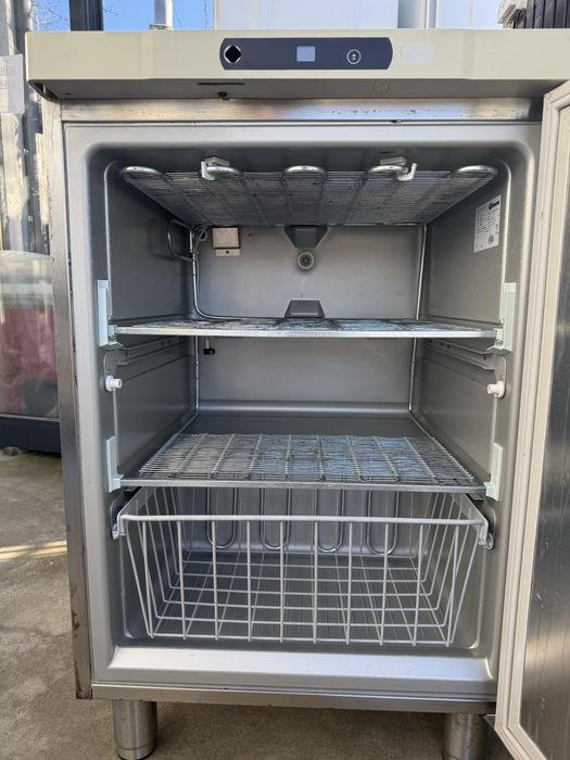 Професионален малък фризер GRam - Инокс