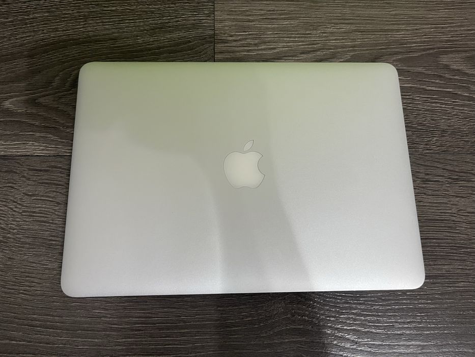 Vand macbook pro a1502 defect