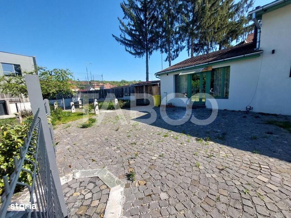 Casa de inchiriat 90 mp 3 camere curte 370 mp aproape de mall Cisnadie