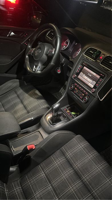 VOLKSWAGEN Golf 2012 — imagine 2