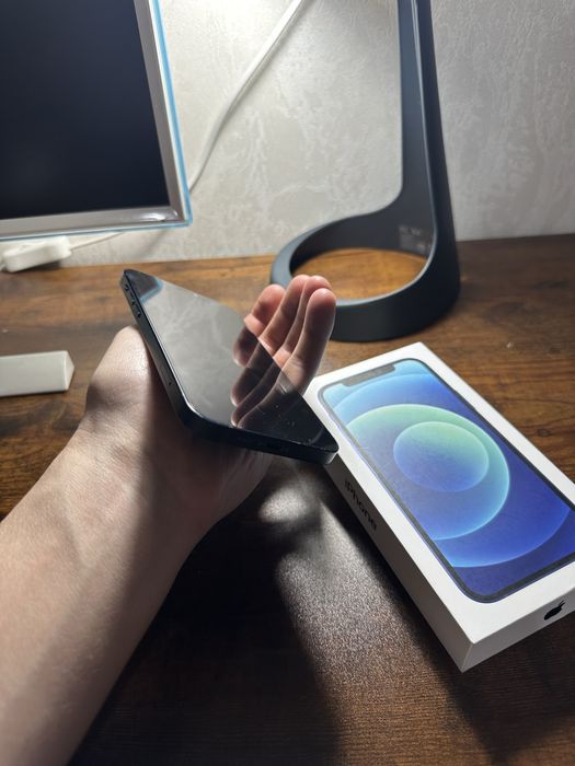 Iphone 12 (128 gb) без ремонта айфон