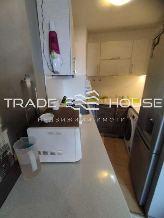 Дава се под наем Двустаен апартамент в Пловдив, Център - 70 кв.м за 400 € - Снимка #4