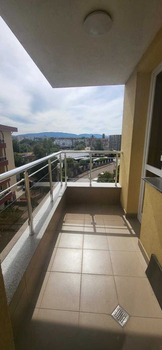 КЛЮЧ! Двустаен имот в кв.Обеля