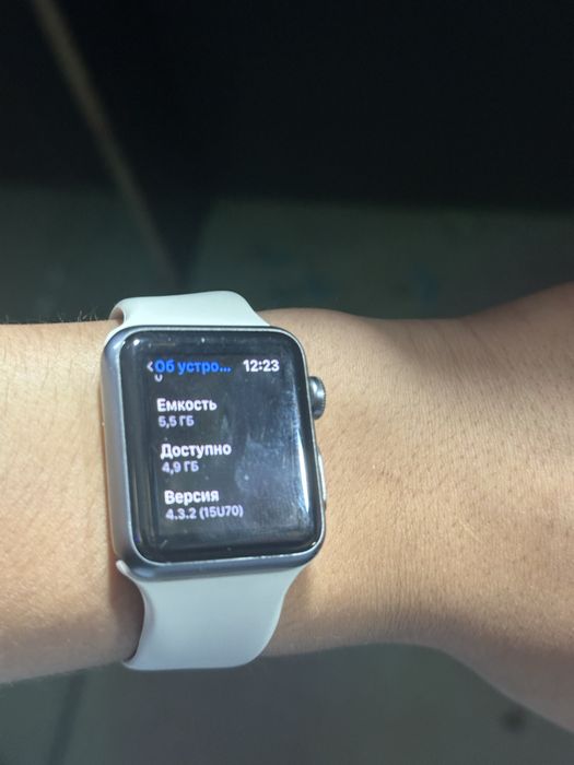 Apple watch 1 sotiladi