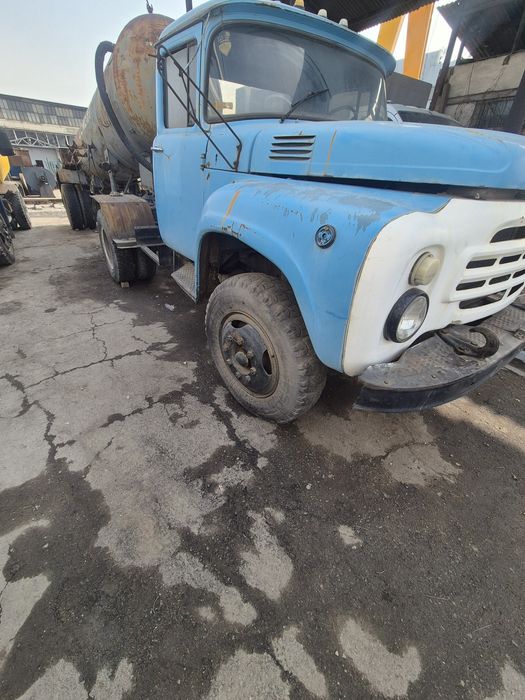 Зил цементовоз тягач