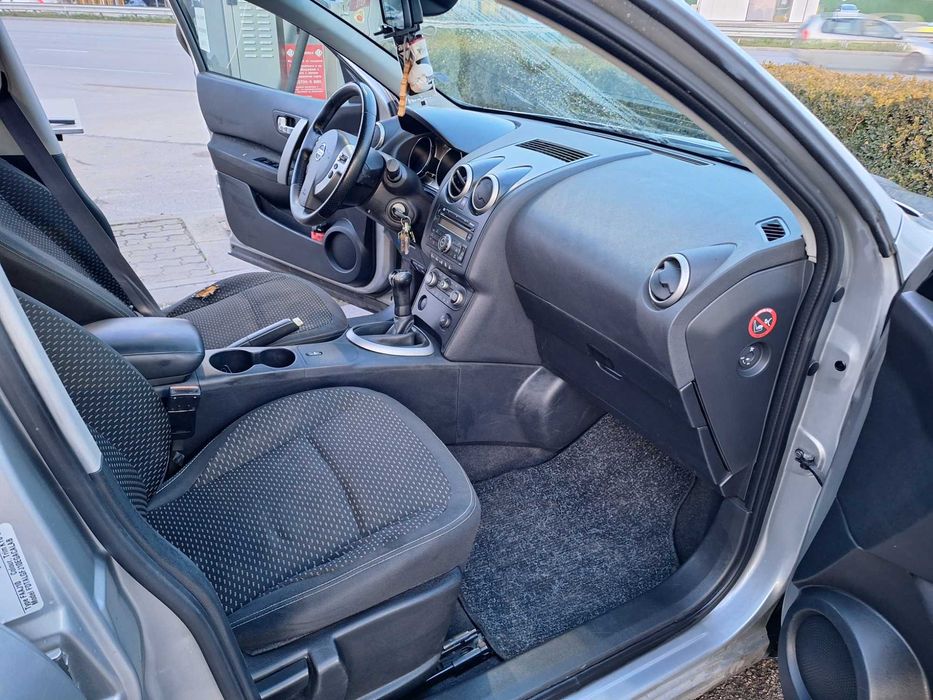 Нисан Кашкай.  1.6 Газ-бензин  115 к.с Nisan Qashqa