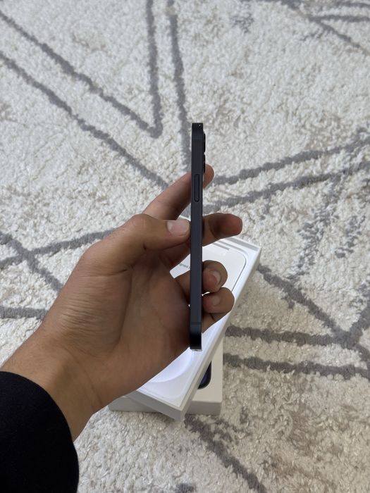 iPhone 12 128гб в отличном состоянии