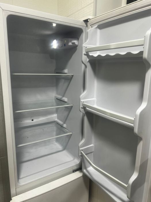 Холодильники LG & Almagreen.