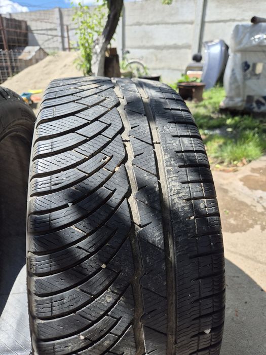 Anvelope m+s 245/40 r19