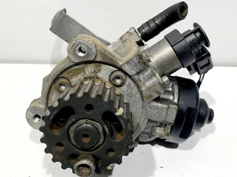 Pompa injectie Volkswagen Passat B7 03L130755AF 2.0 tdi CFFB; CBAB; CF