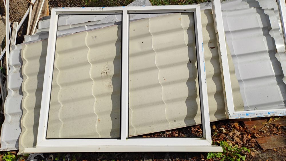 Vând geam fix panou 147h*161