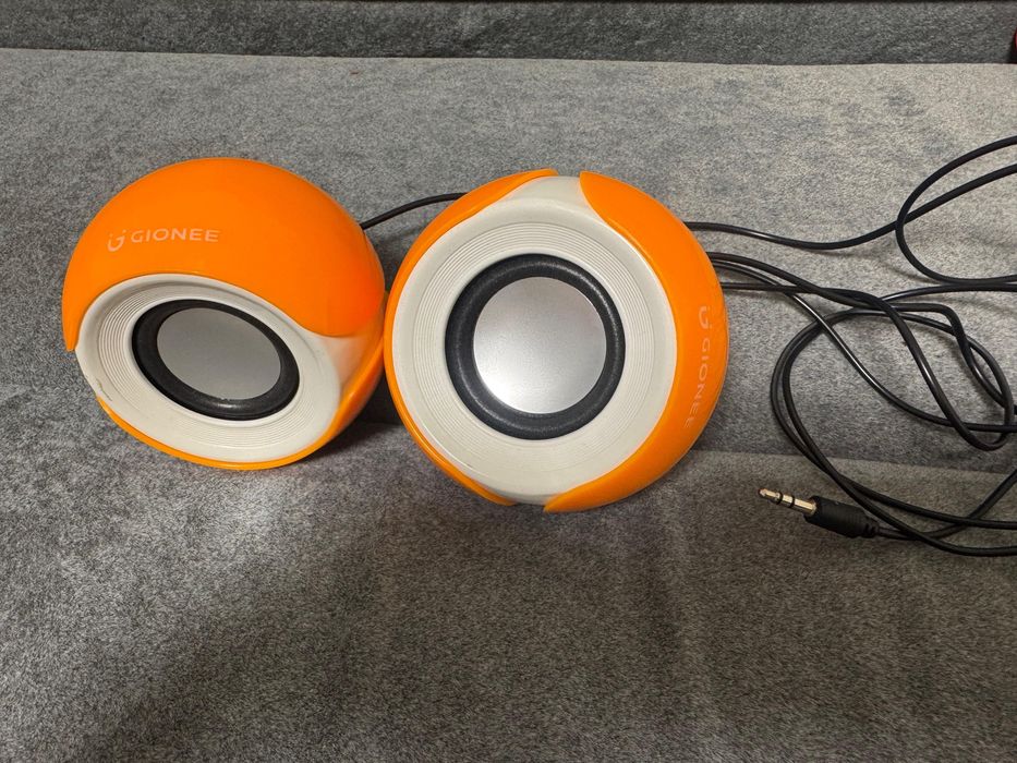 Продам колонки Genius и Gionee