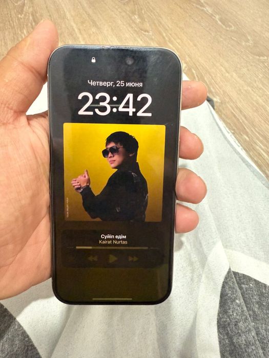 Продам Iphone 15pro 256gb