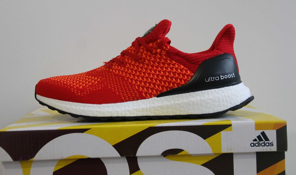 Adidas Ultra Boost - Червено и оранжево, размер 41 1/3 (26 см)