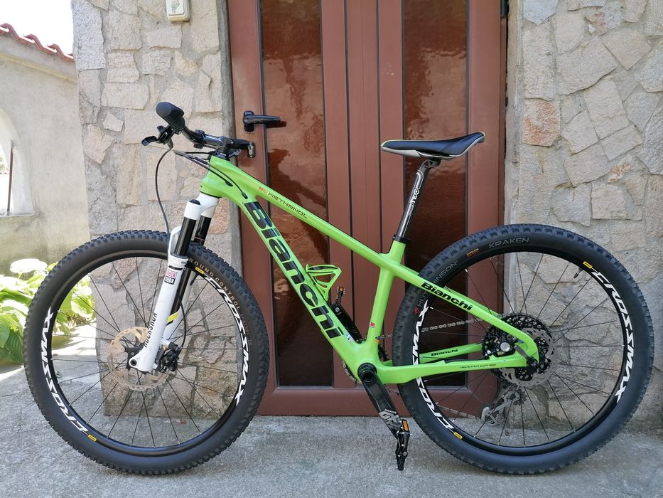 Bianchi  27,5 цола карбон 9,4кг. SRAM  1*12