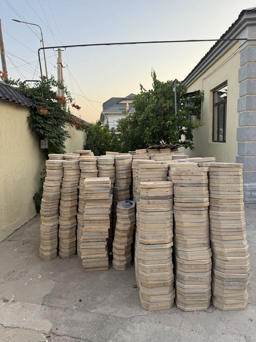 Отличные, хорошие брусчатки