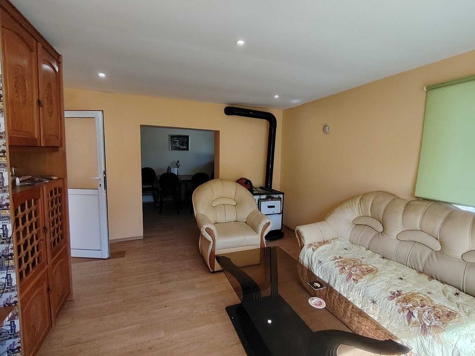 Продава се Къща в с. Староселци, Област Плевен - 170 кв.м за 177 €/кв.м - Снимка #12