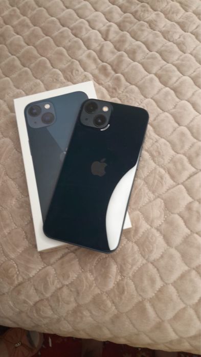 Продам 13 айфон 128гб