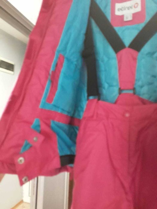 Детски ски екип от две части + аксесоари