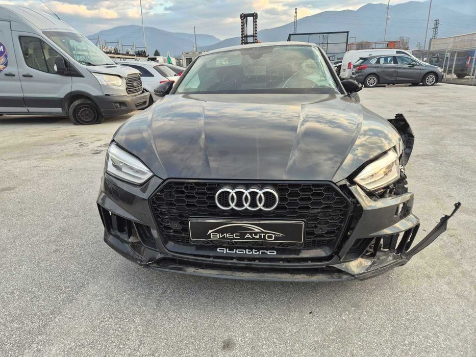 AUDI A5-на части