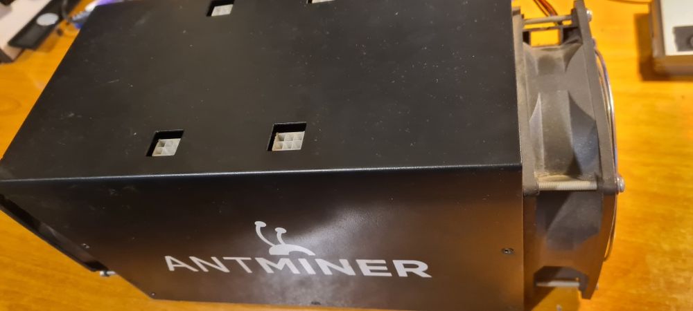 Antminer bitmain S3