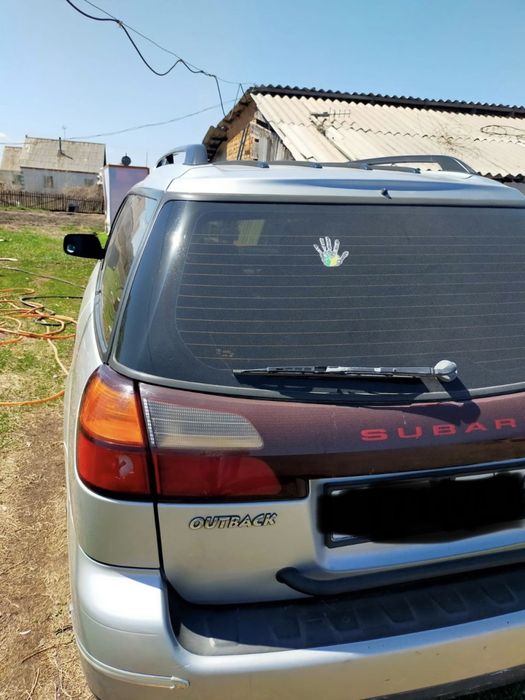 Subaru outbek.