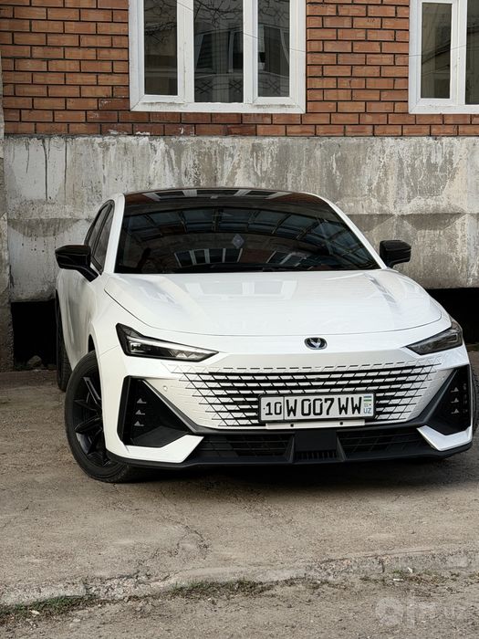 Changan uni-v soltiladi