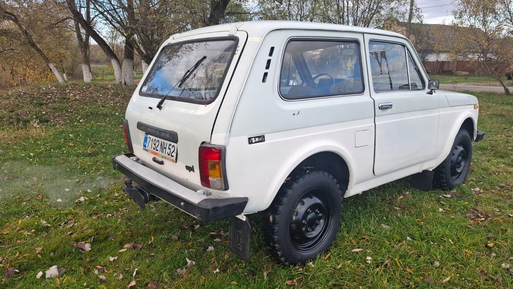 De vinzare lada niva