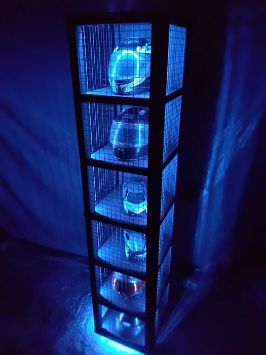 Dulap vestiar tip fiset pentru casti moto