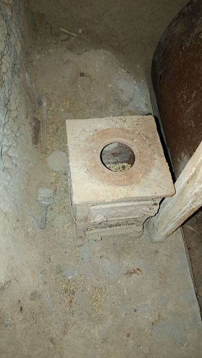 Temir pechka kichkina oʻtinla ketadi ichiga