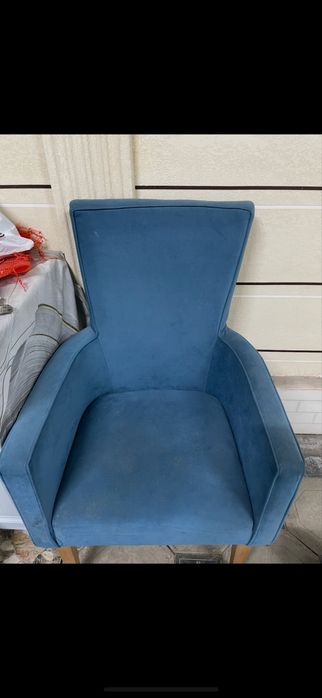 Продам стулья в ресторан или кафе