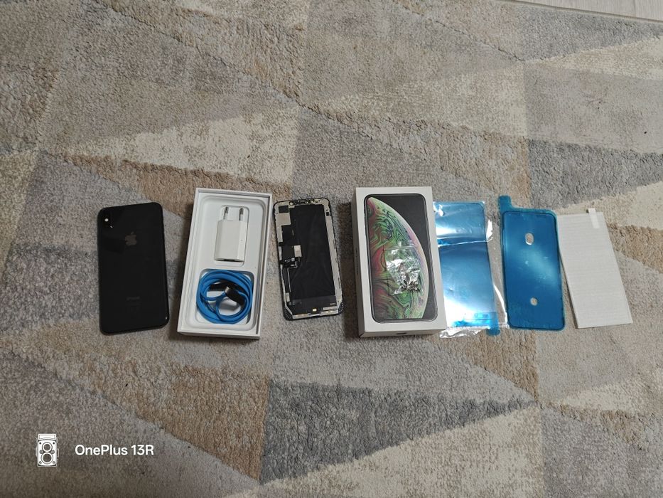 Продам айфон iPhone xs max