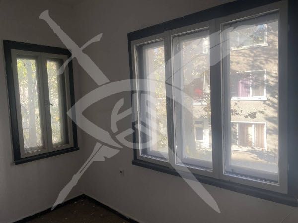Продава се Етаж от къща в Пловдив, Каменица 1 - 158 кв.м за 977 €/кв.м - Снимка #2