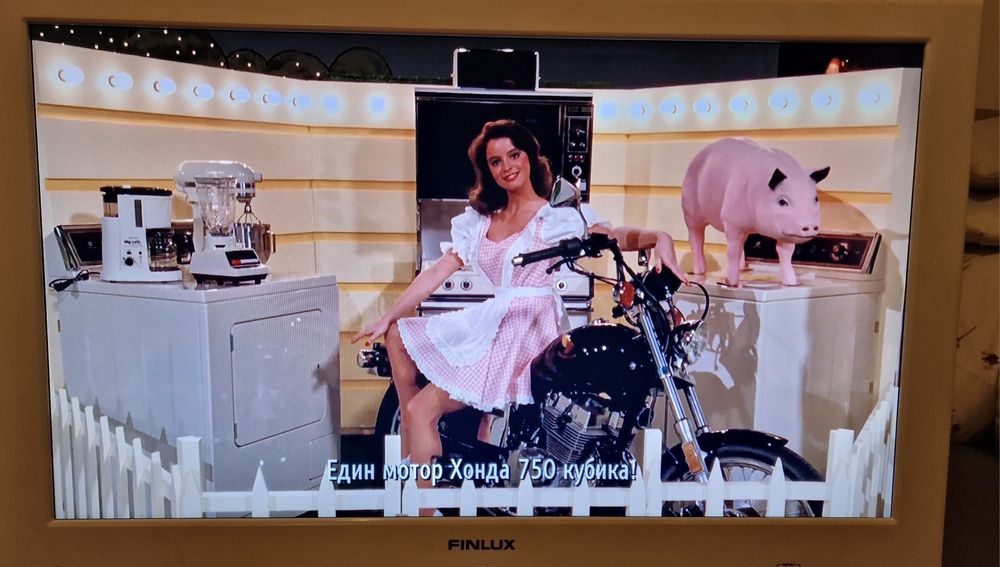 Продавам LCD 26 инчов телевизор Finlux