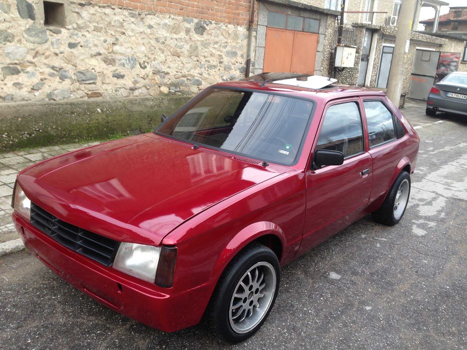 Двигател за опел кадетт gsi 1.8 115 кс много добрър