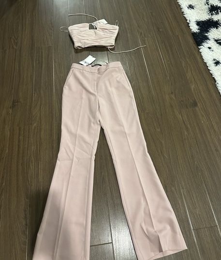 Панталон ZARA нов