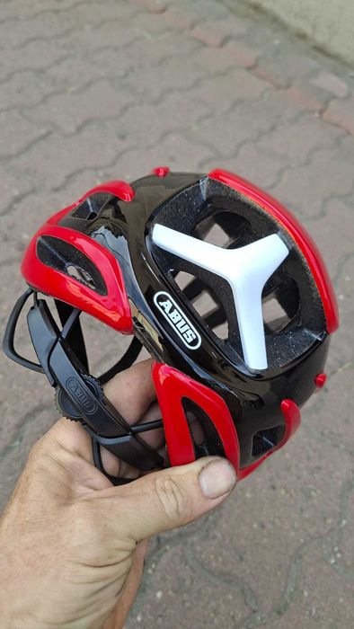 Cască ABUS Airbreaker NOU