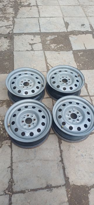 Продам диски оригинал ваз на 14