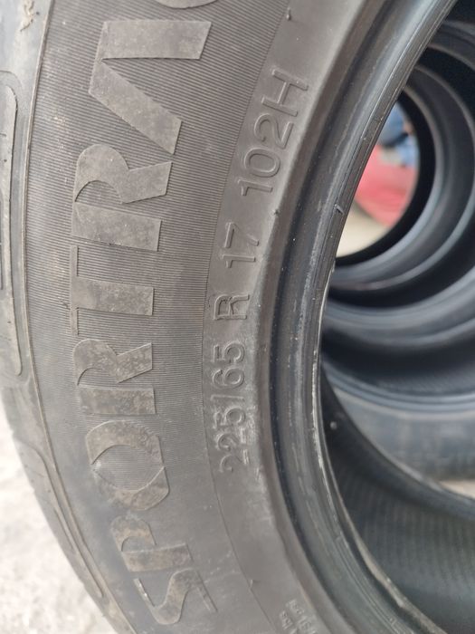 Джанти ,,BORBET" 17 цола 5×114,3 и гуми,, VREDESTEIN" 225 65 17