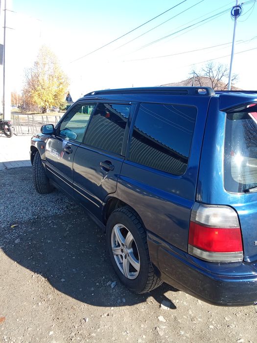 В продаже Subaru forester.