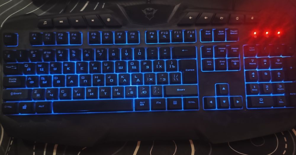 Клавиатура Trust GXT 881 Odyss