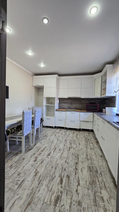 Продается 2 комн.дом район Мурат 2