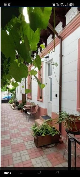 Casă cu 3 dormitoare, 3 bai de închiriat