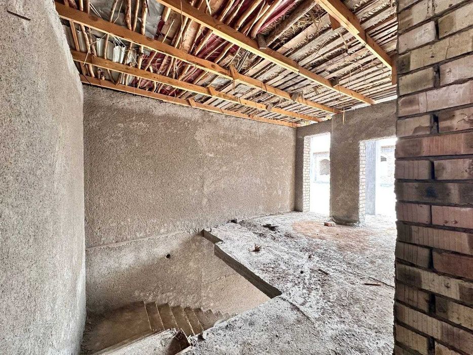 Srochniga Motridda arzon narxda hovlimiz sotuvga chiqyabdi