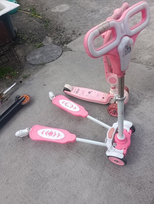 Продам детские самокаты
