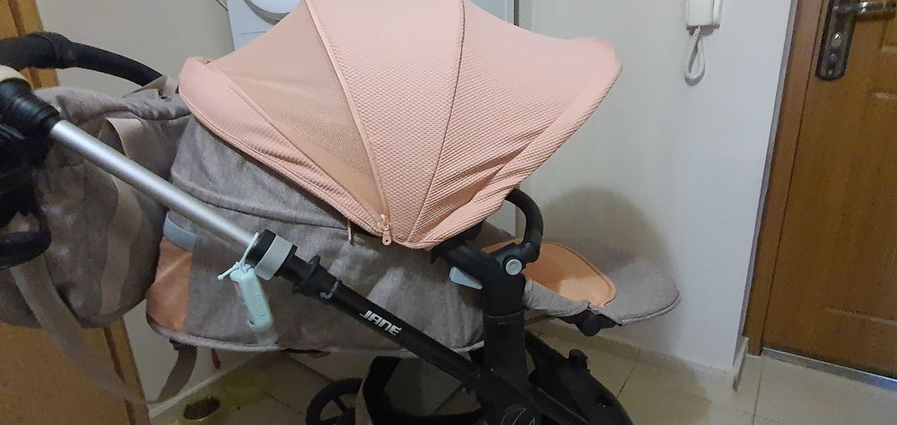 Количка Jane Kendo, намалена до края на месеца