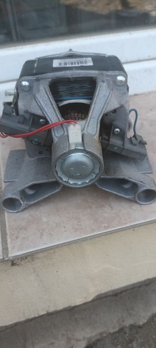 Части за пералня Индезит WITL 1051